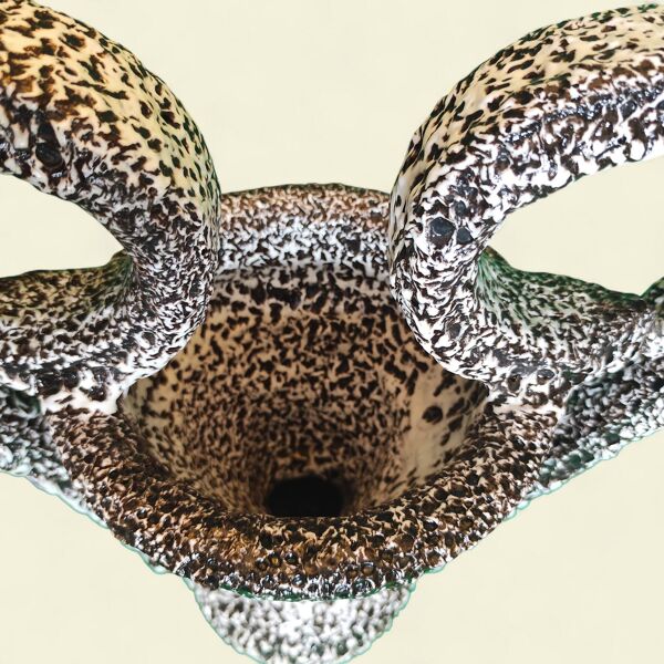 Vase ''Canthare'' fat lava, Marius Giuge, Vallauris, 1960