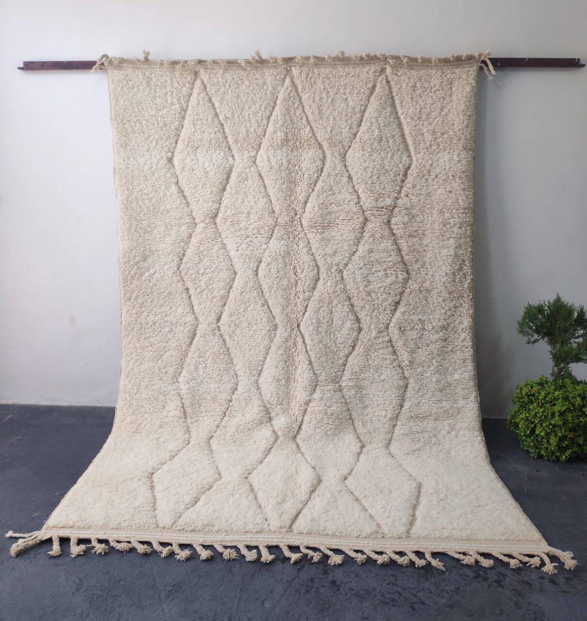 Authentic Beni Ouarain Rug, Ecru, Handmade in Soft Wool - 300x200cm