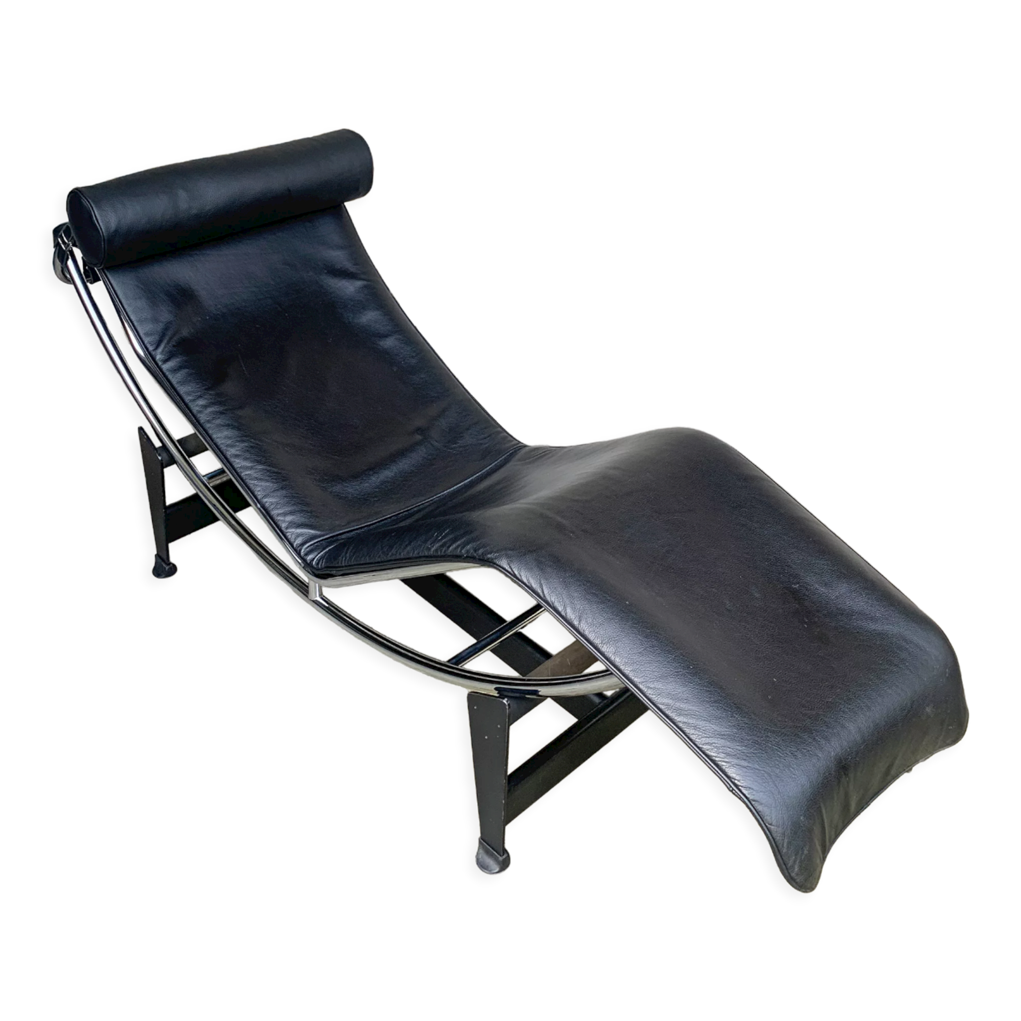 Chaise longue LC4 Cassina Vintage, Charlotte Perriand, Le Corbusier et Pierre Jeanneret années 1960