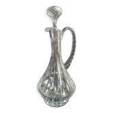 Carafe en cristal soufflé et taillé