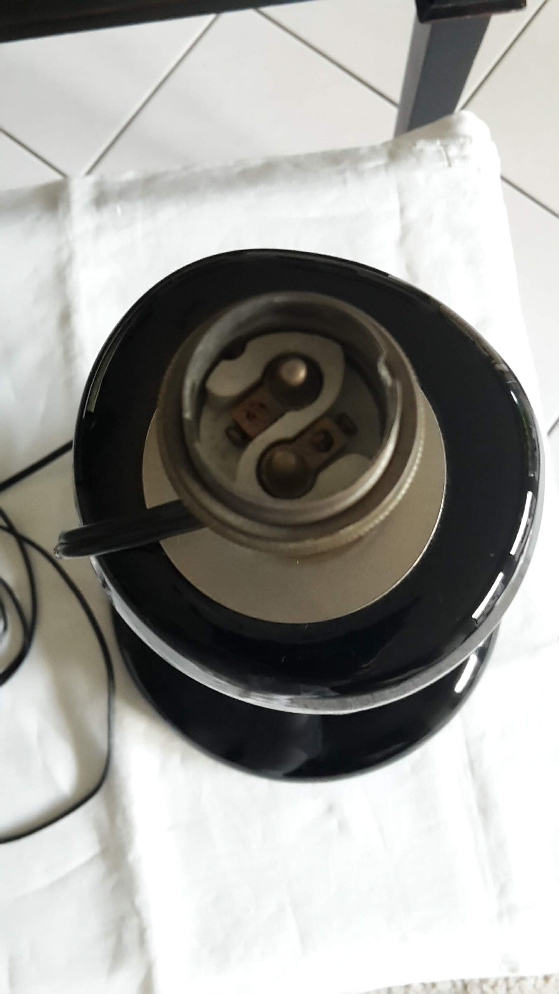 Maure-Vieil glassware lamp base