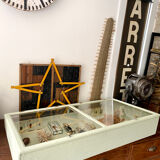 Display case with double glass