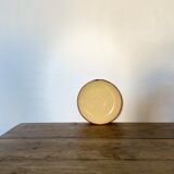 Enamelled ceramic plate