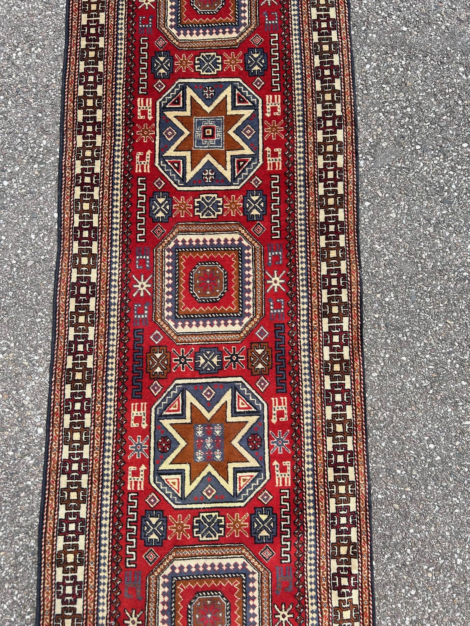 grand tapis de couloir persan