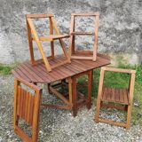 Table + 4 solid teak chairs