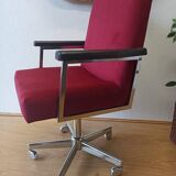 Fauteuil pivotant à cabinet unique des années 1960.
