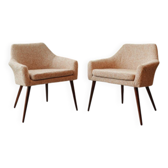 Set of Cocktail chairs Vintage Lounge Chairs Timeless Boucle White& Orange
