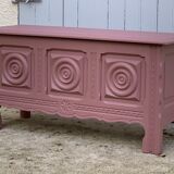 Old pink chest bench 1950