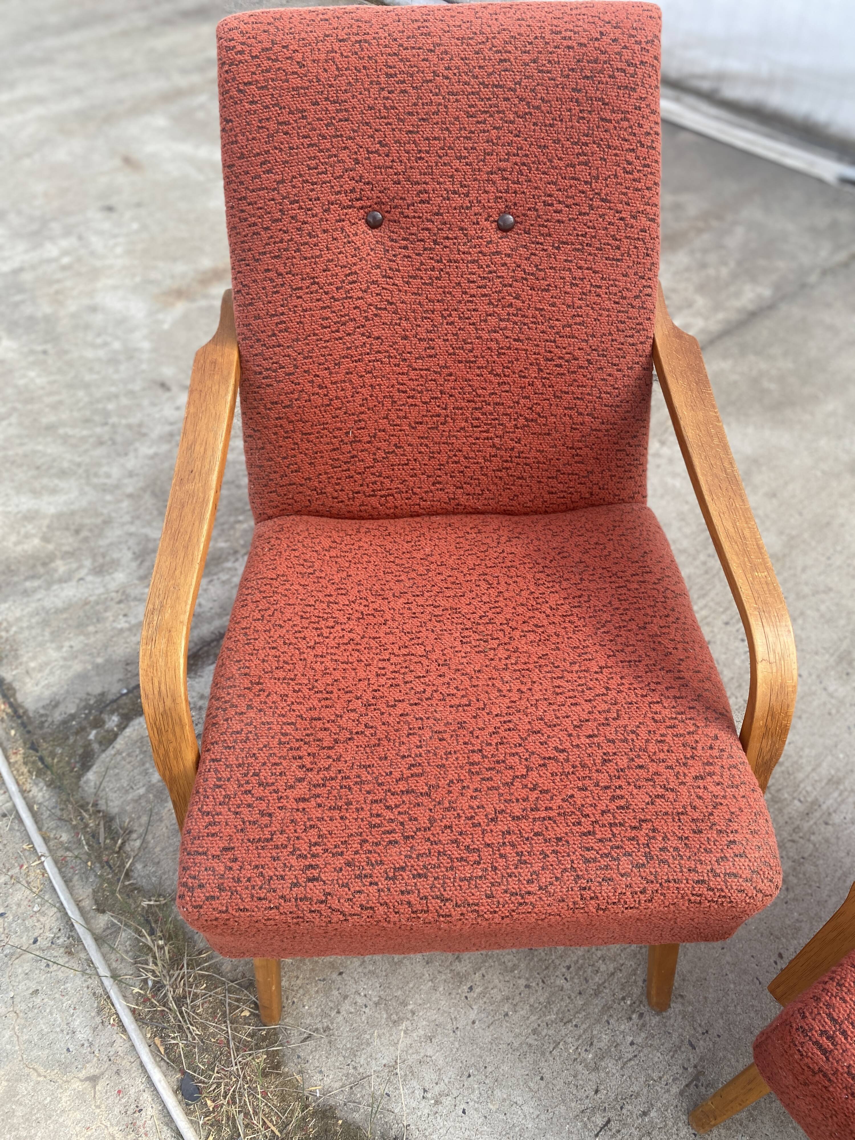 Paire de fauteuils vintage de Jaroslav Šmídek pour Cesky nabytek, 1960