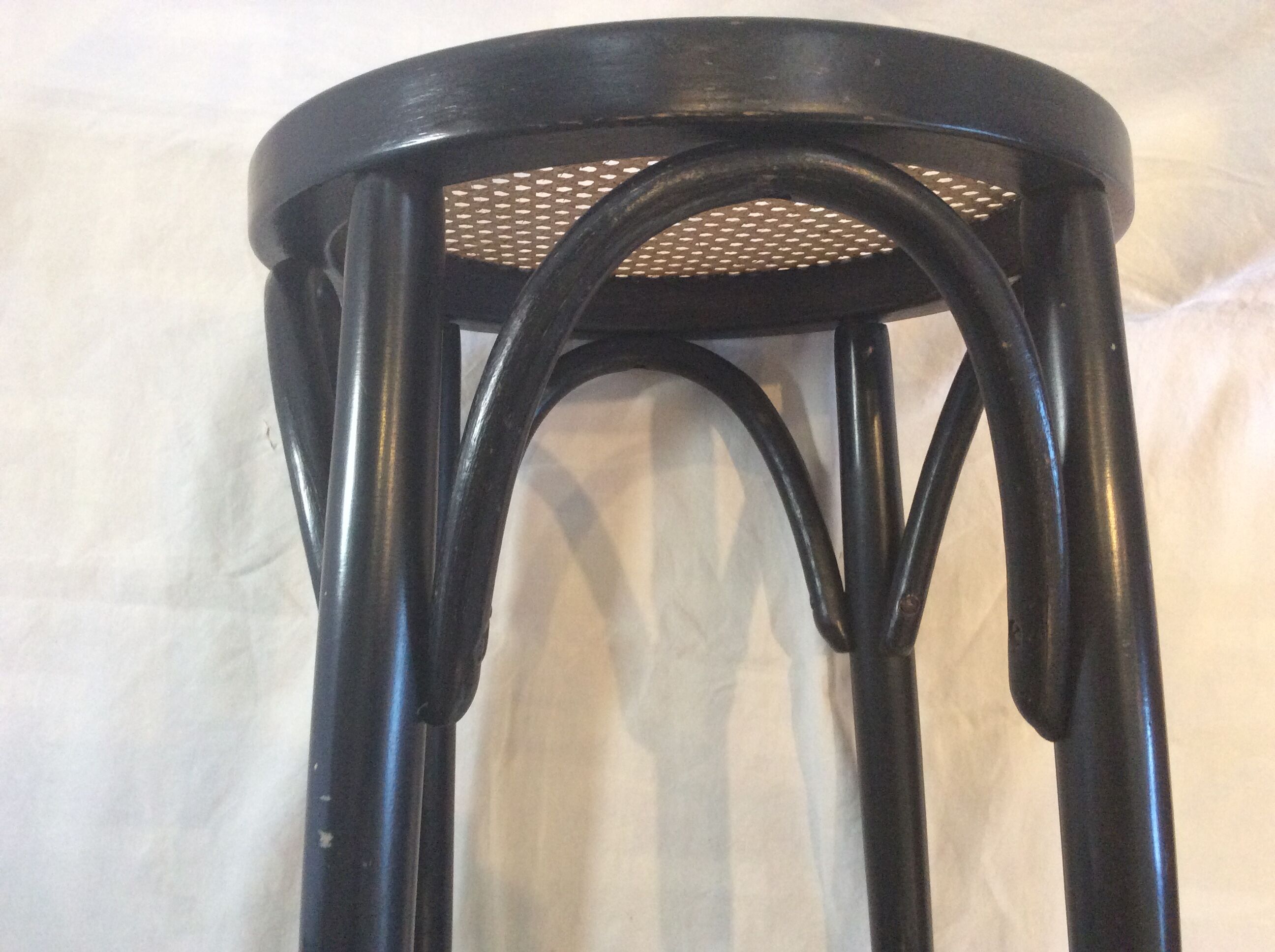 Bistro stool