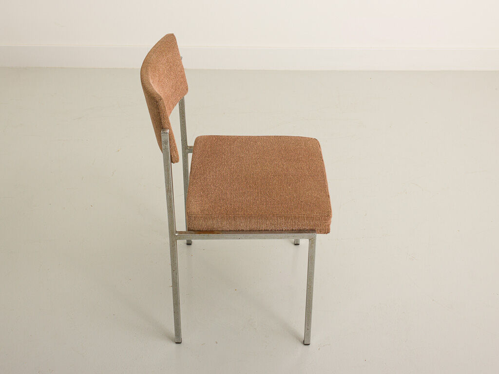 Office chair with chrome-plated steel structure
