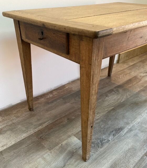 Oak farmhouse table