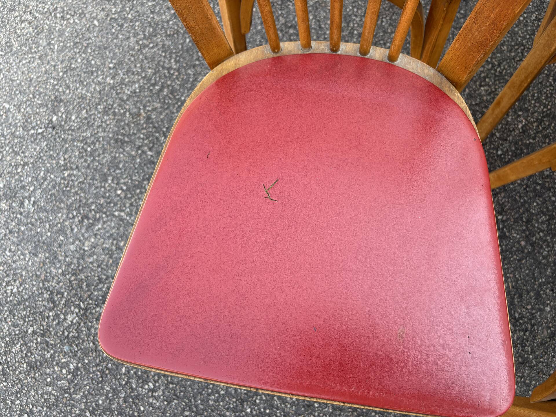 6 chaises baumann bistrot simili rouge