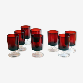 Luminarc 70s red wine glasses