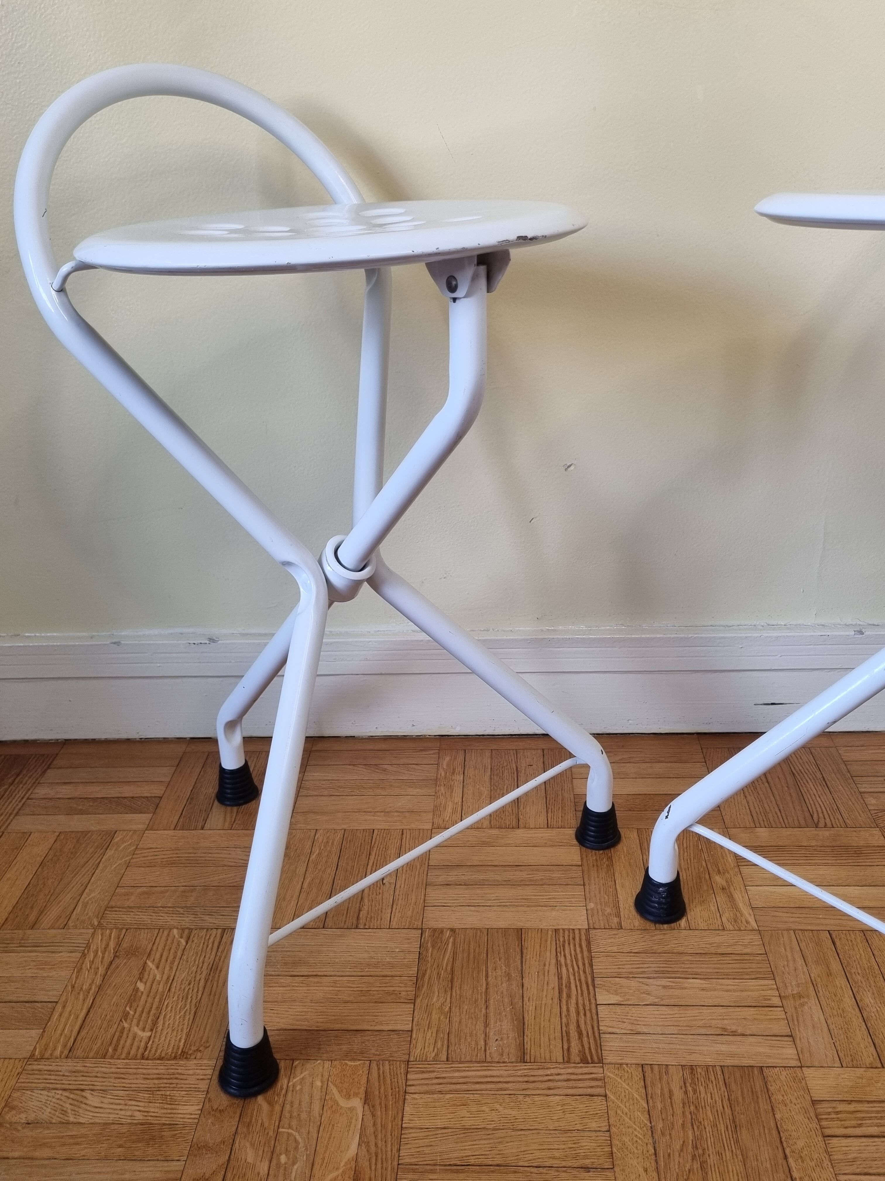 Paire de tabourets pliants vintage "Tubecon" Marinakis, années 80