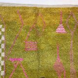 Moroccan Berber rug 250cm x 150cm