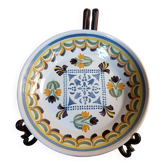 Antique calotte plate in Nevers faience.
