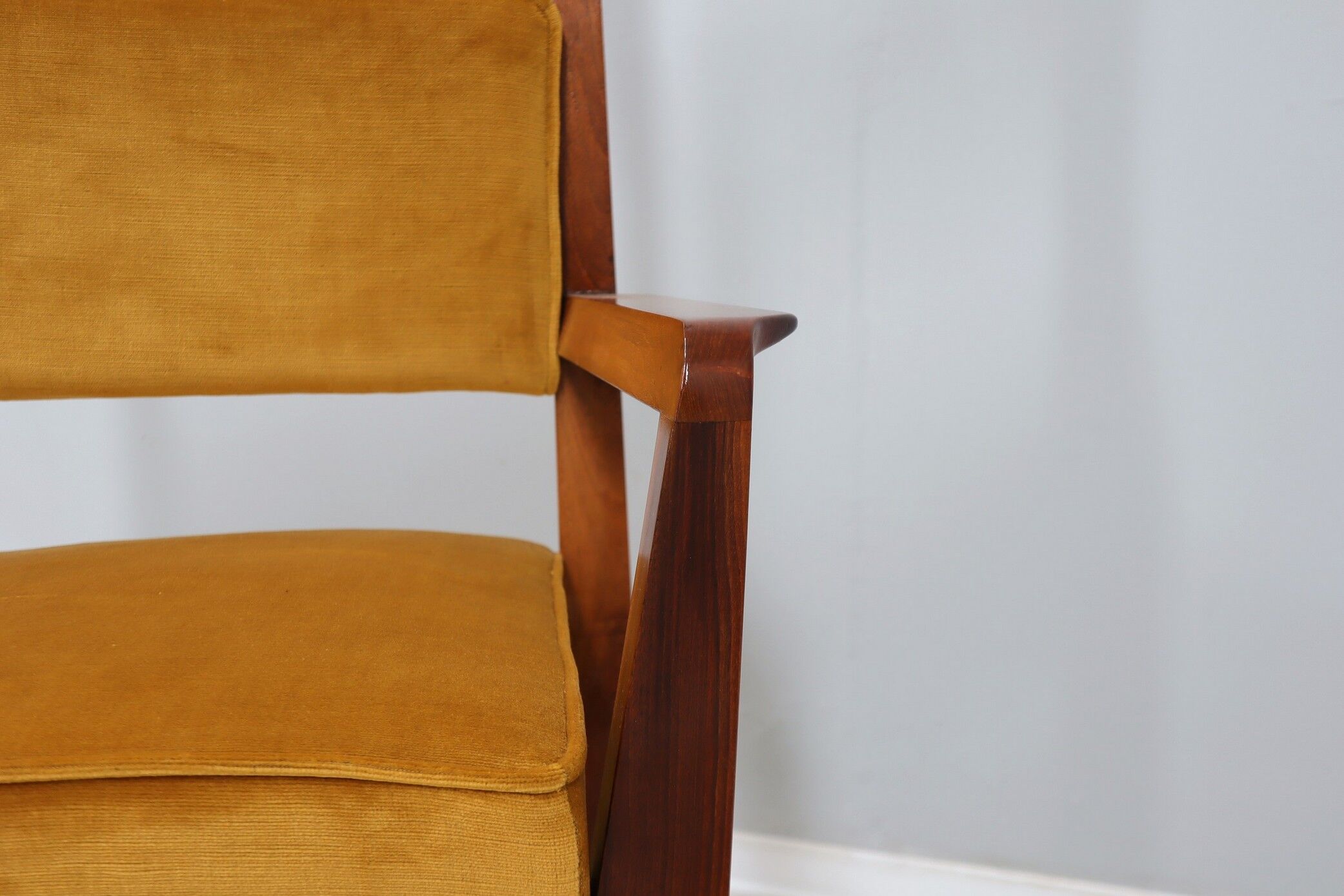Mid century high back chair Italy 1950