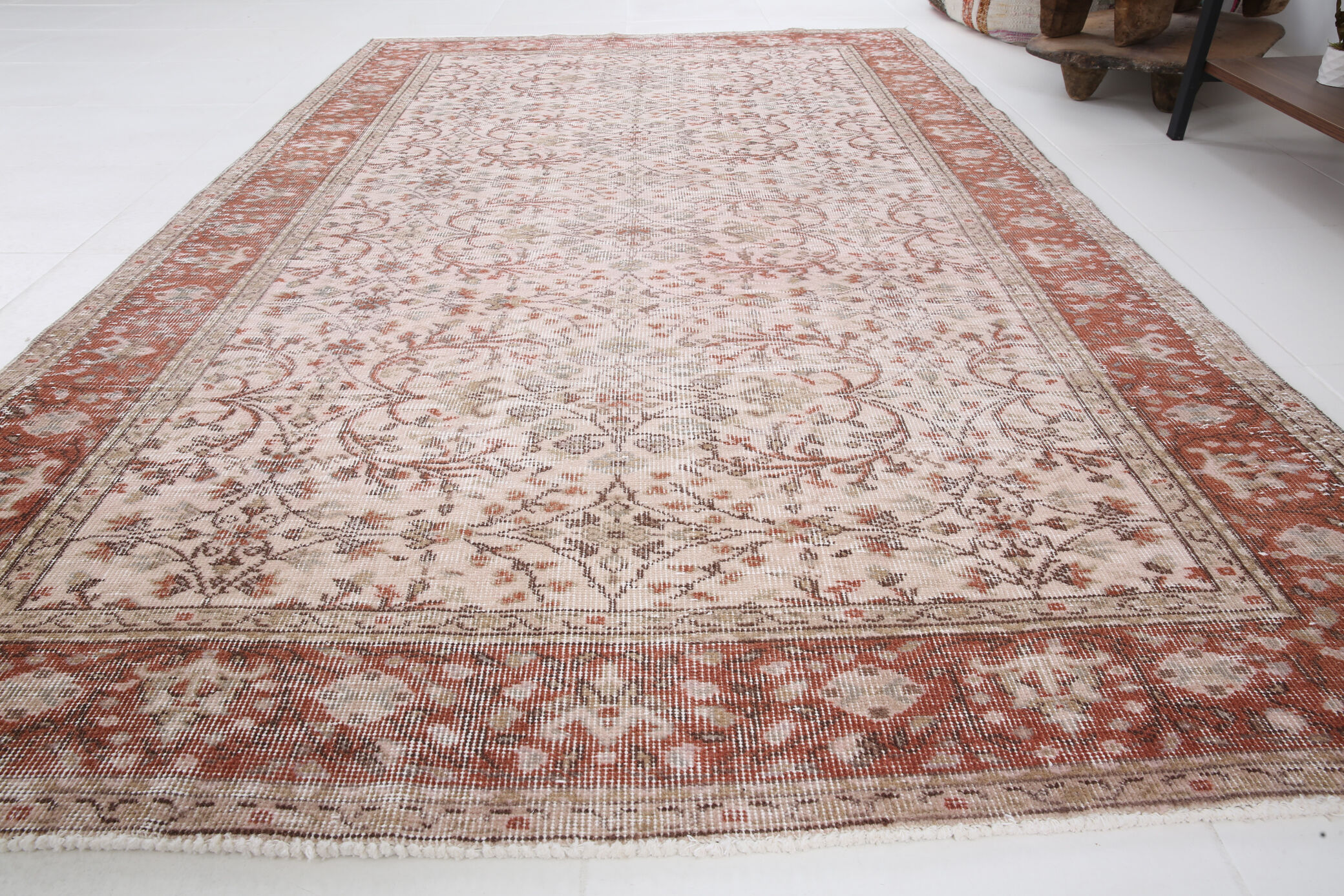 5x8 Faded Beige Turkish Rug