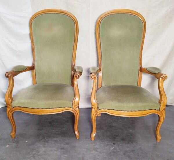 Paire de fauteuils Voltaire anciens — velours vert sauge — style Louis-Philippe — XIXe