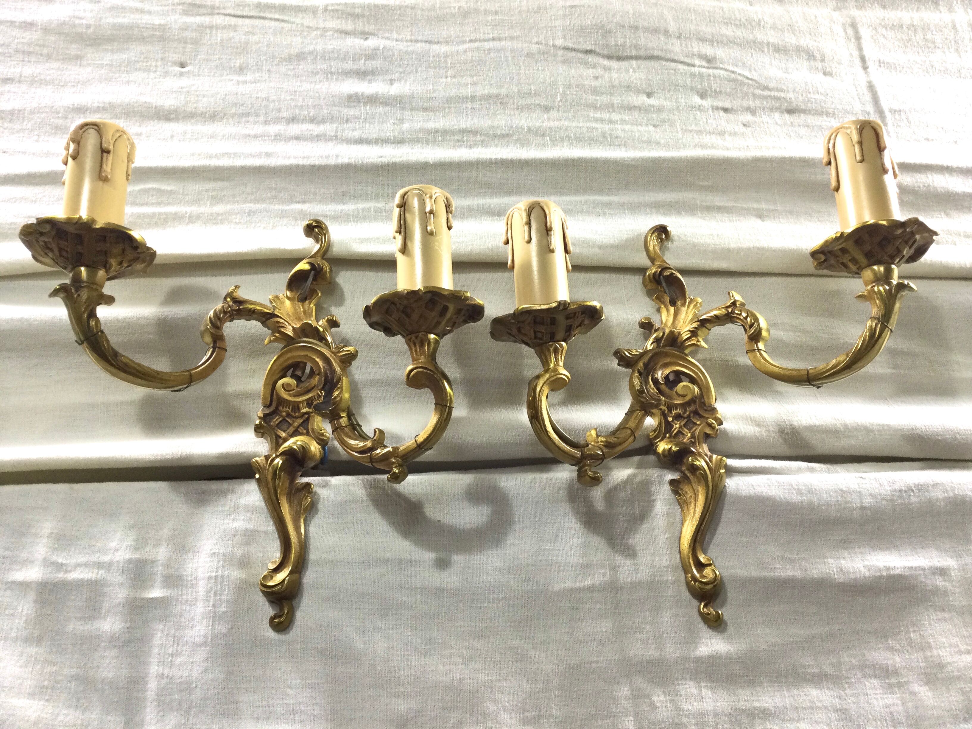 Pair Of Applique 2 Lights Bronze St Louis XV