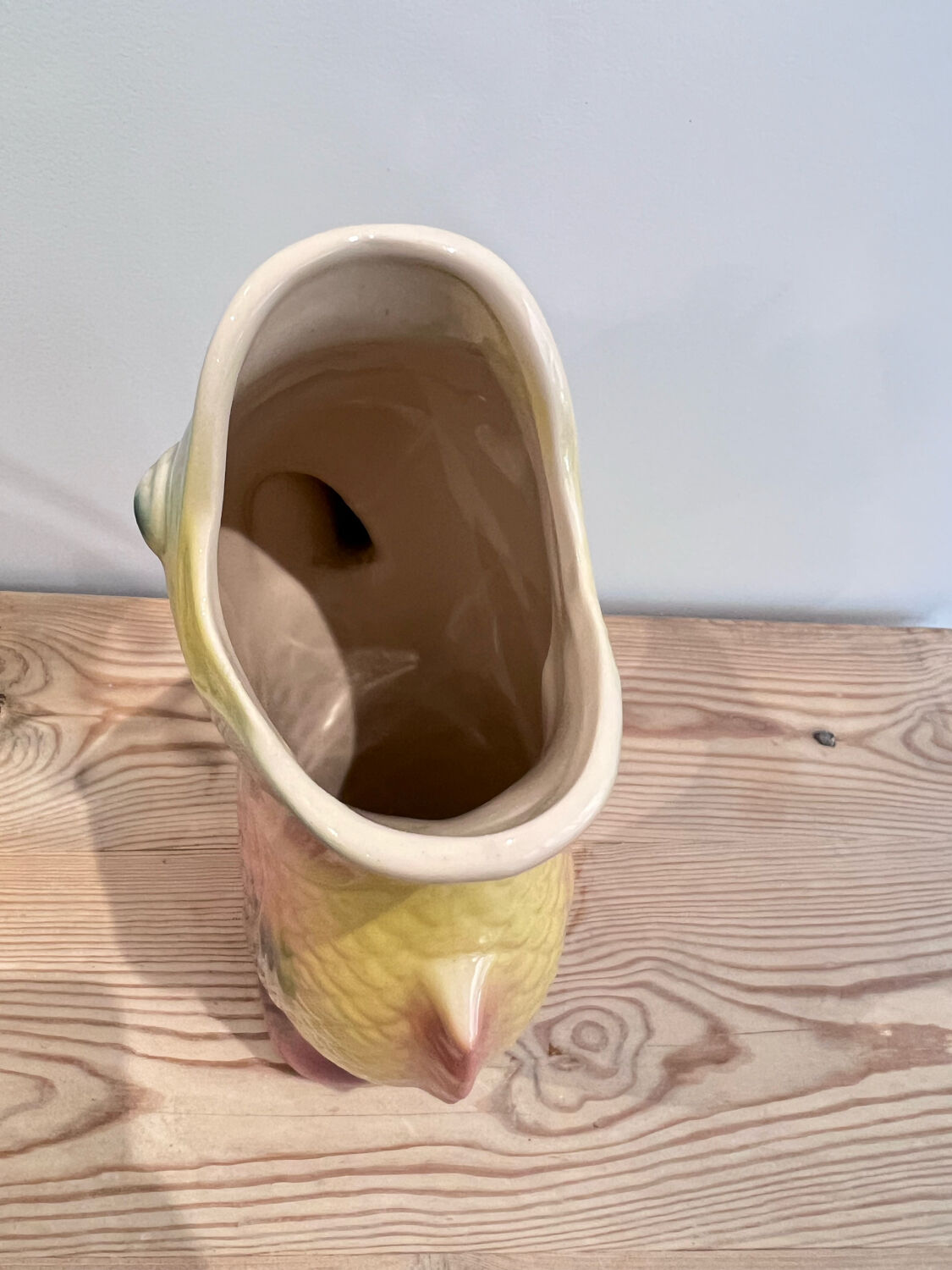 Vintage slurry fish decanter