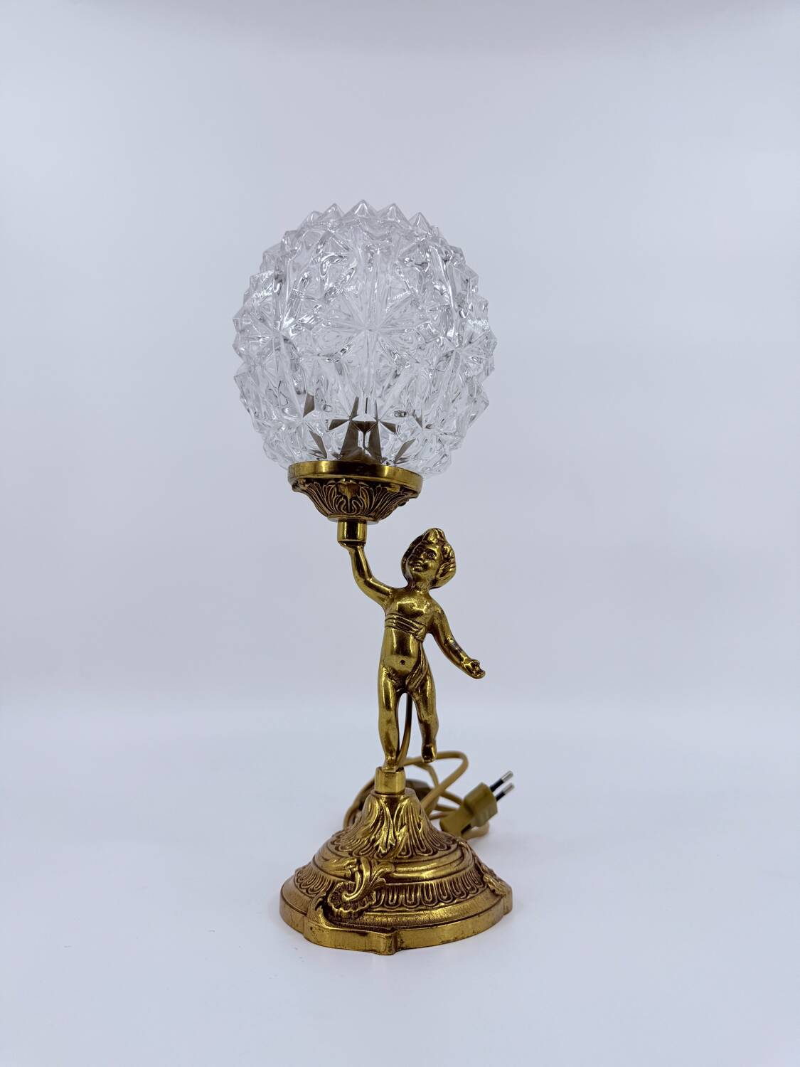 Vintage cherub lamp