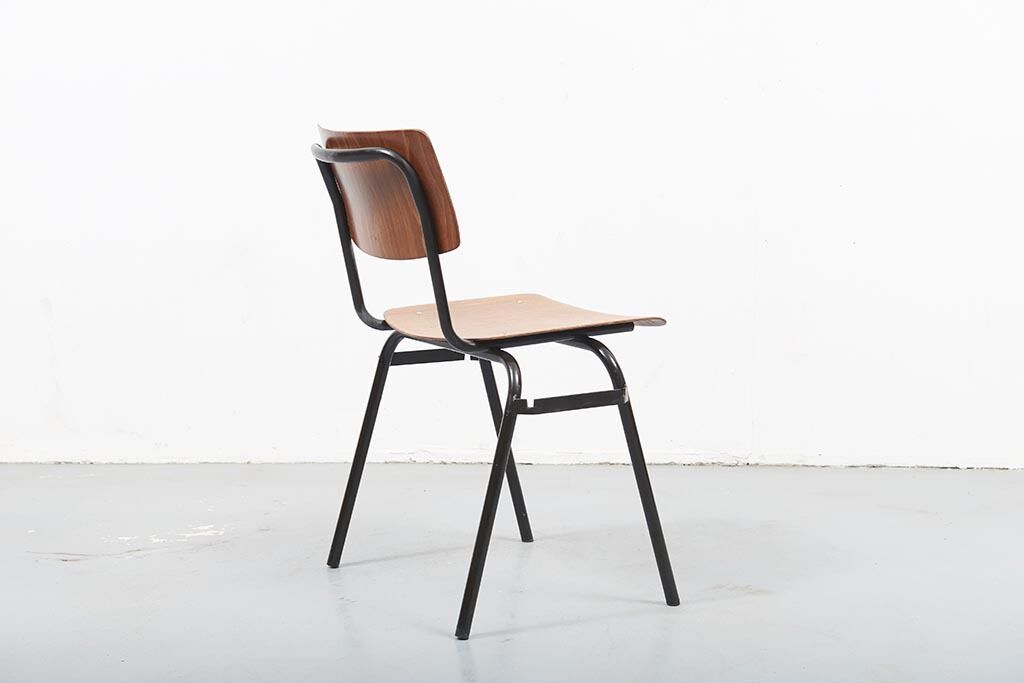 Ahrend chair