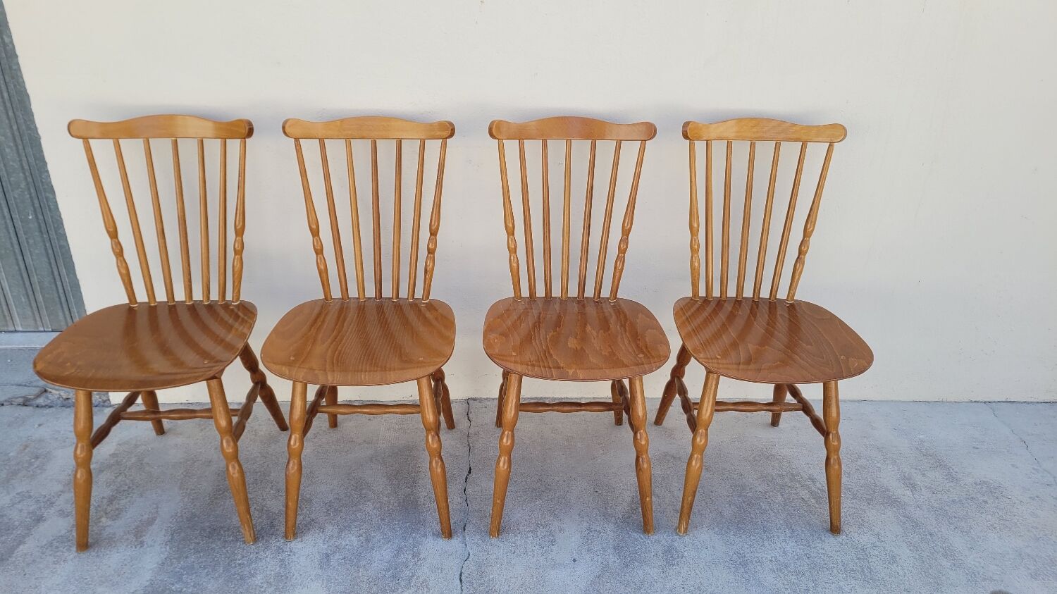 Series of 4 bistro chairs signed Baumann tacoma model 1950 vintage