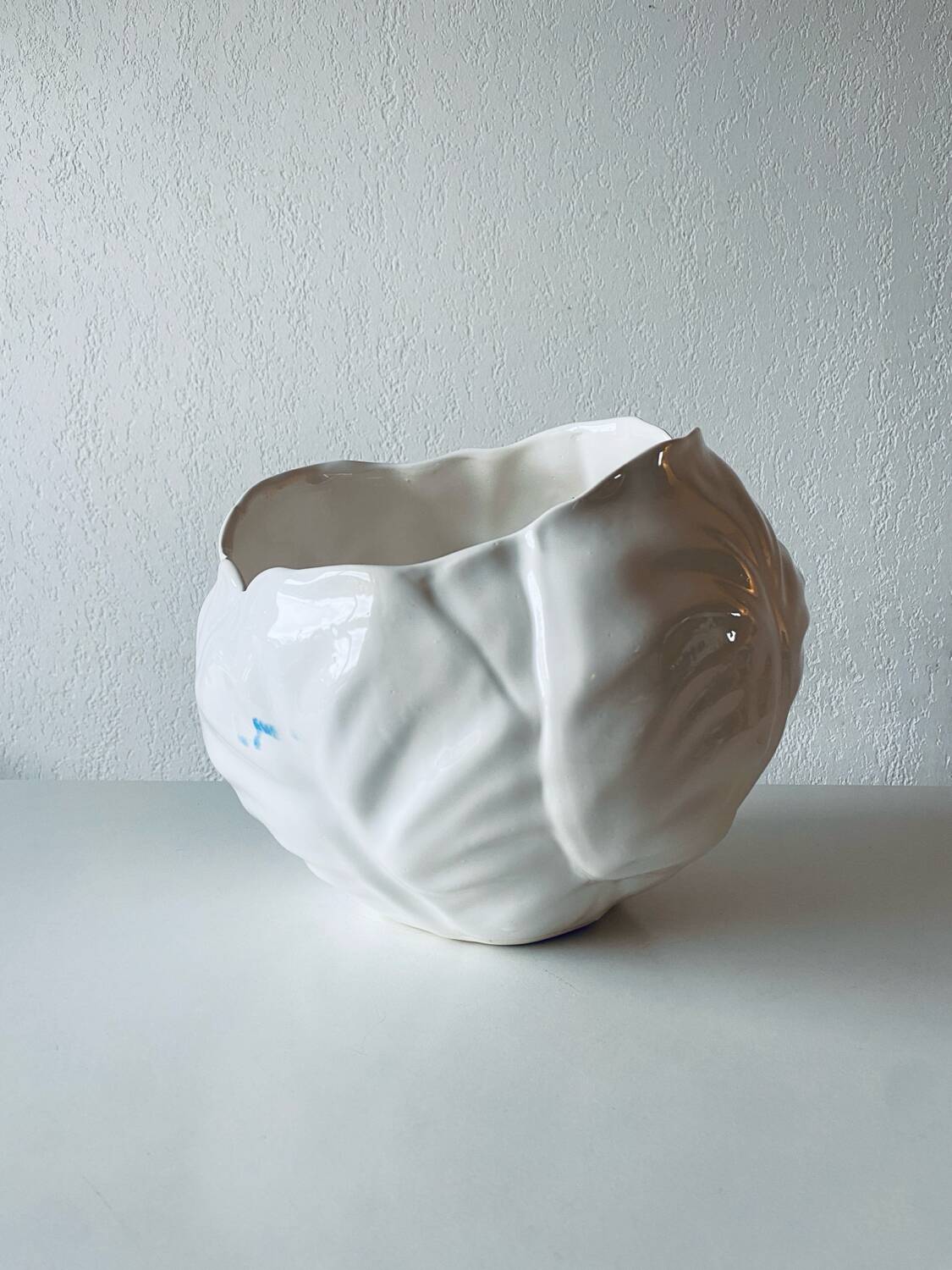 Ceramic cabbage plant pot