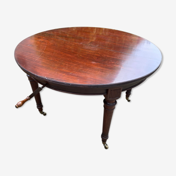 English table in solid mahogany, early twentieth