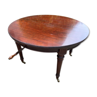 English table in solid mahogany, early twentieth