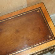Bureau Plat Restauré Louis XVI Orné d'Ormolu Fin XIXe Siècle