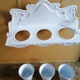 Enamelled metal shelf 3 jar caches