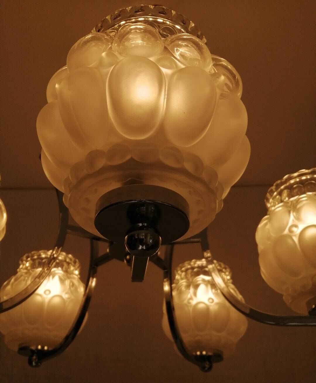 Art deco chandelier with 5 arms of light