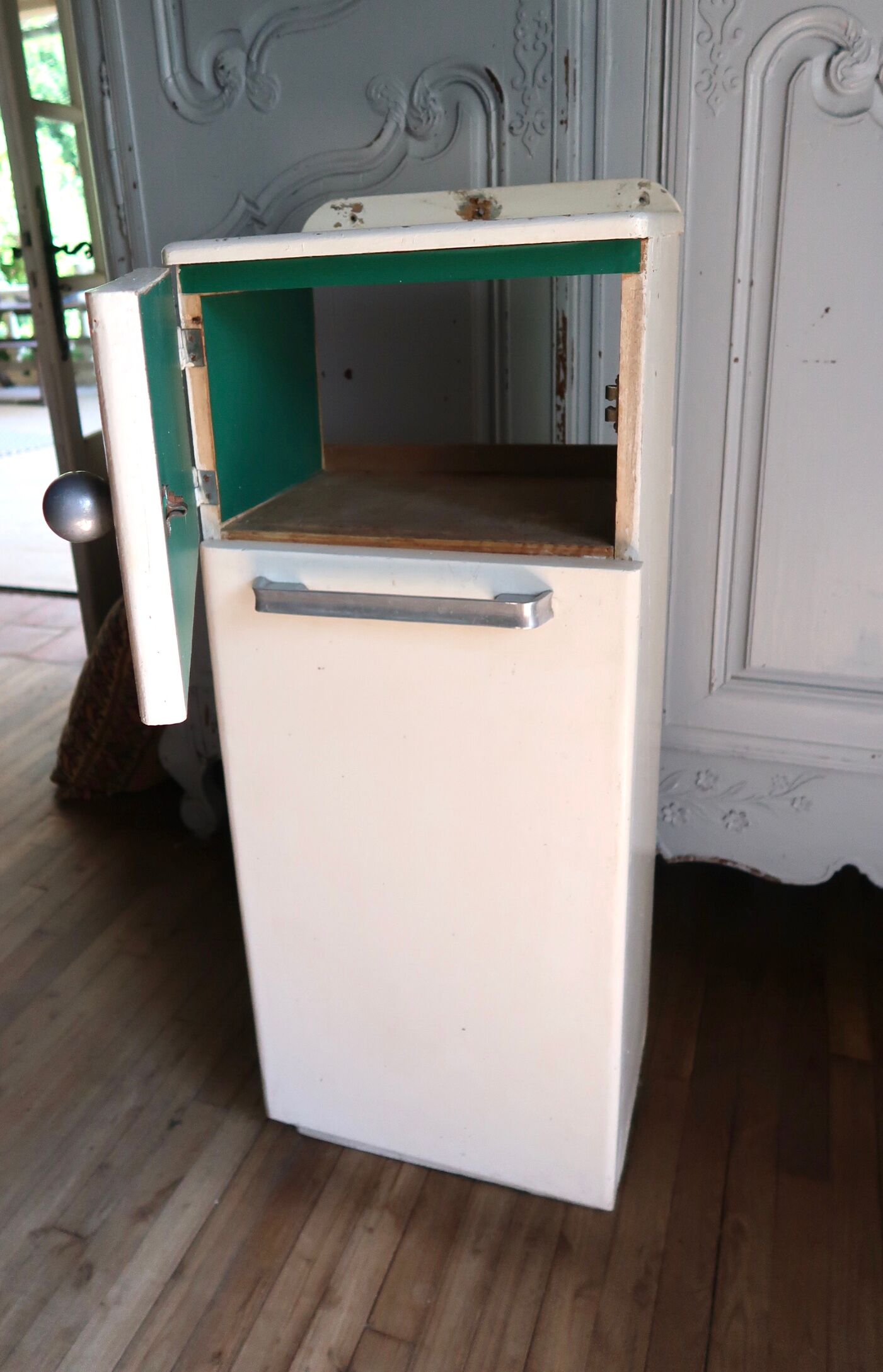 Vintage wooden bread hutch