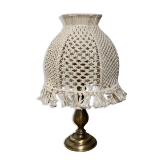 Macramé lampshade