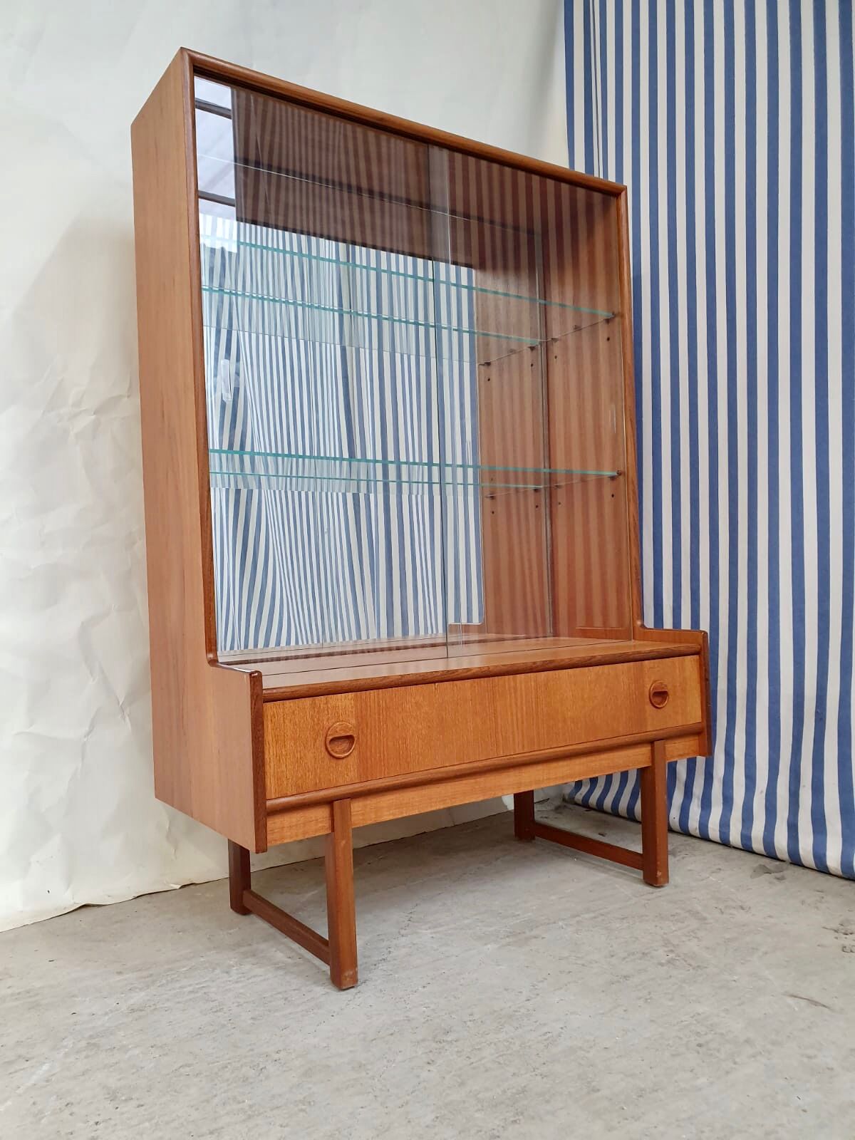 Vtg mid century teak turnidge wall shelving unit room divide Danish design