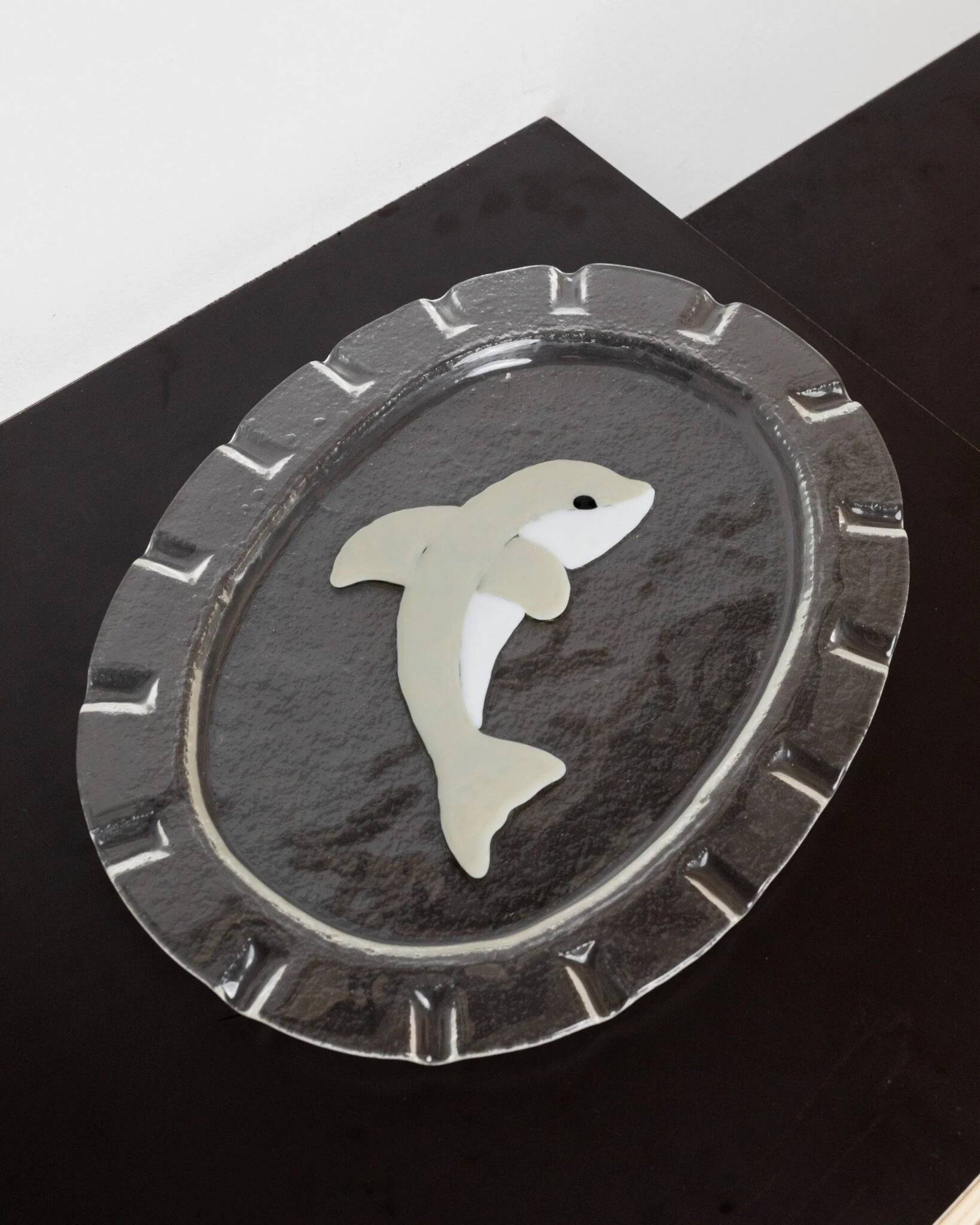 Vintage Murano glass serving platter with dolphin decoration, Italy, 1980s.