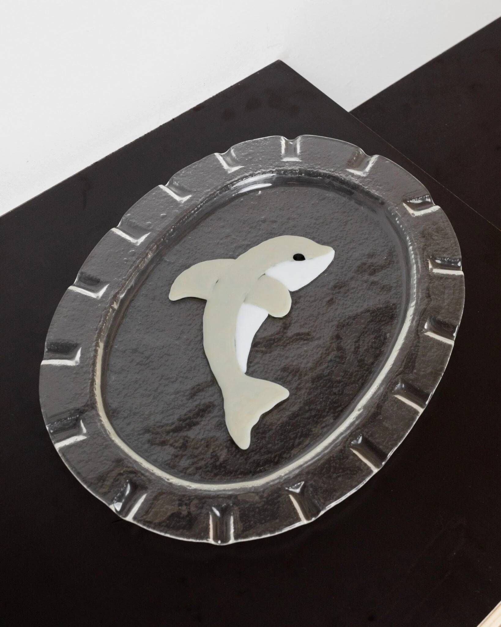 Vintage Murano glass serving platter with dolphin decoration, Italy, 1980s.