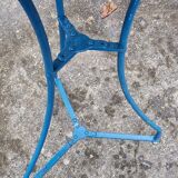 Guéridon / petite table de jardin ancienne en métal bleue