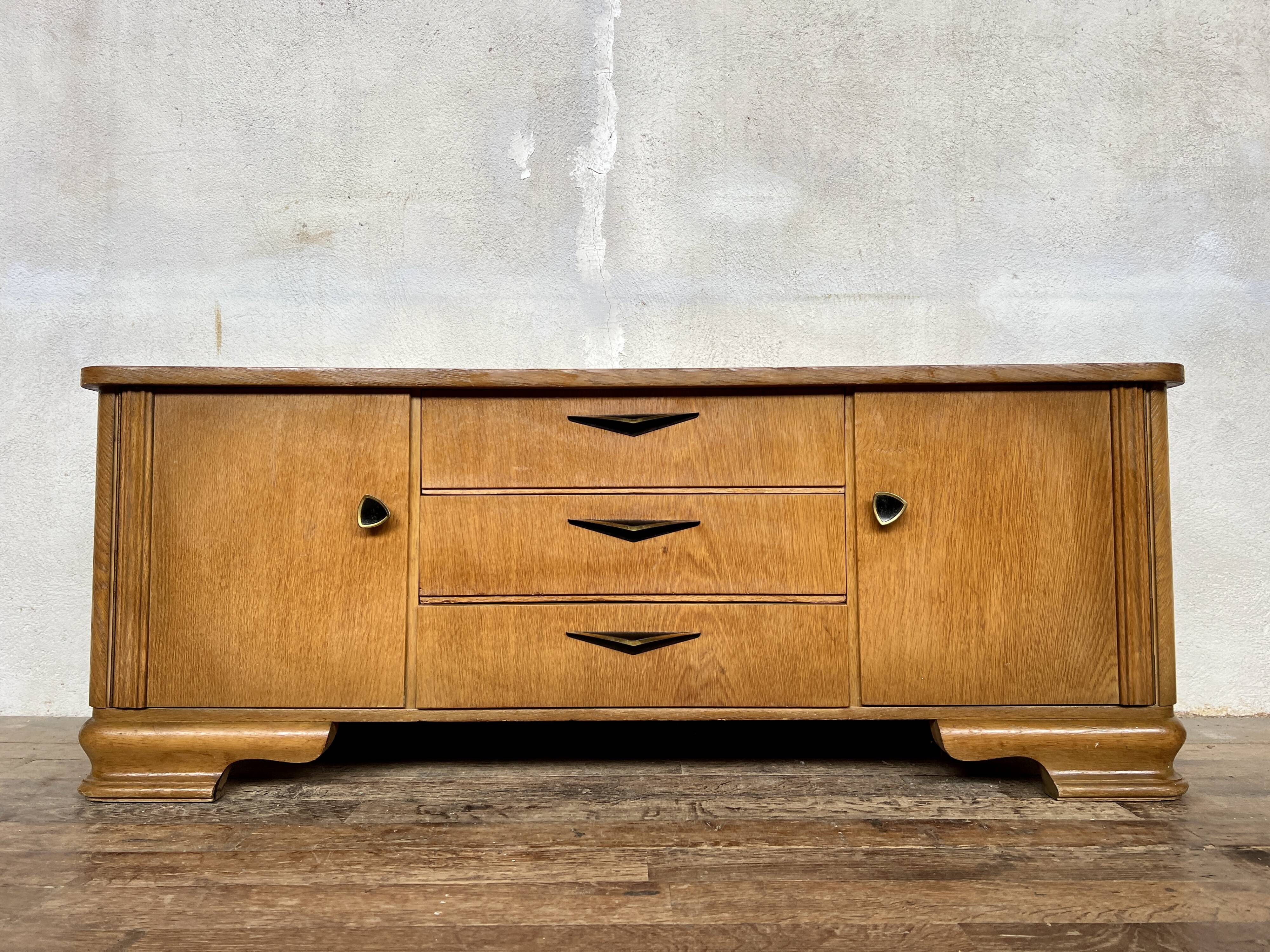 Vintage art deco style hifi TV unit