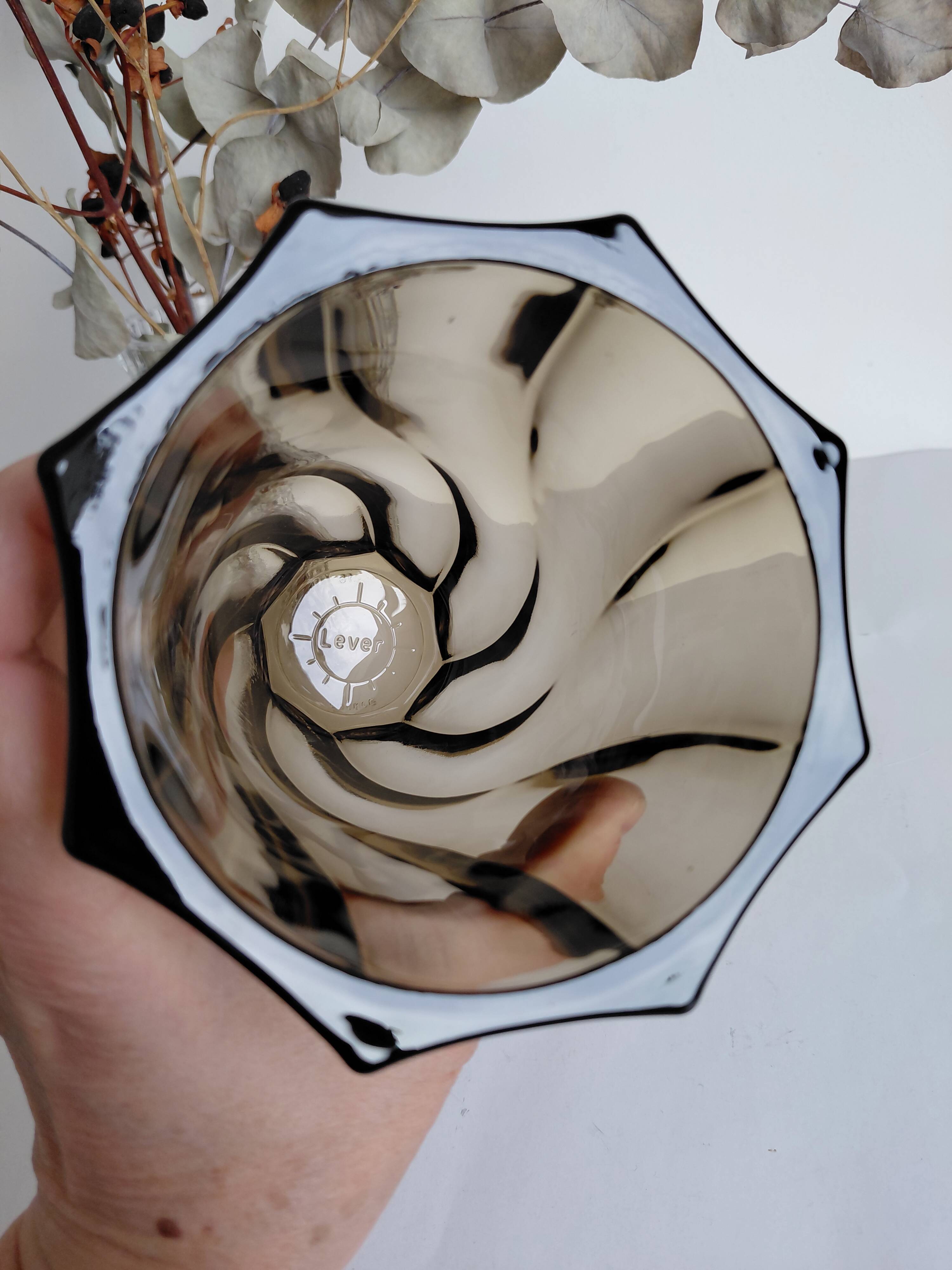 Vintage Luminarc vase, smoked glass - 70s