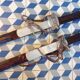 Paire de skis vintage en bois