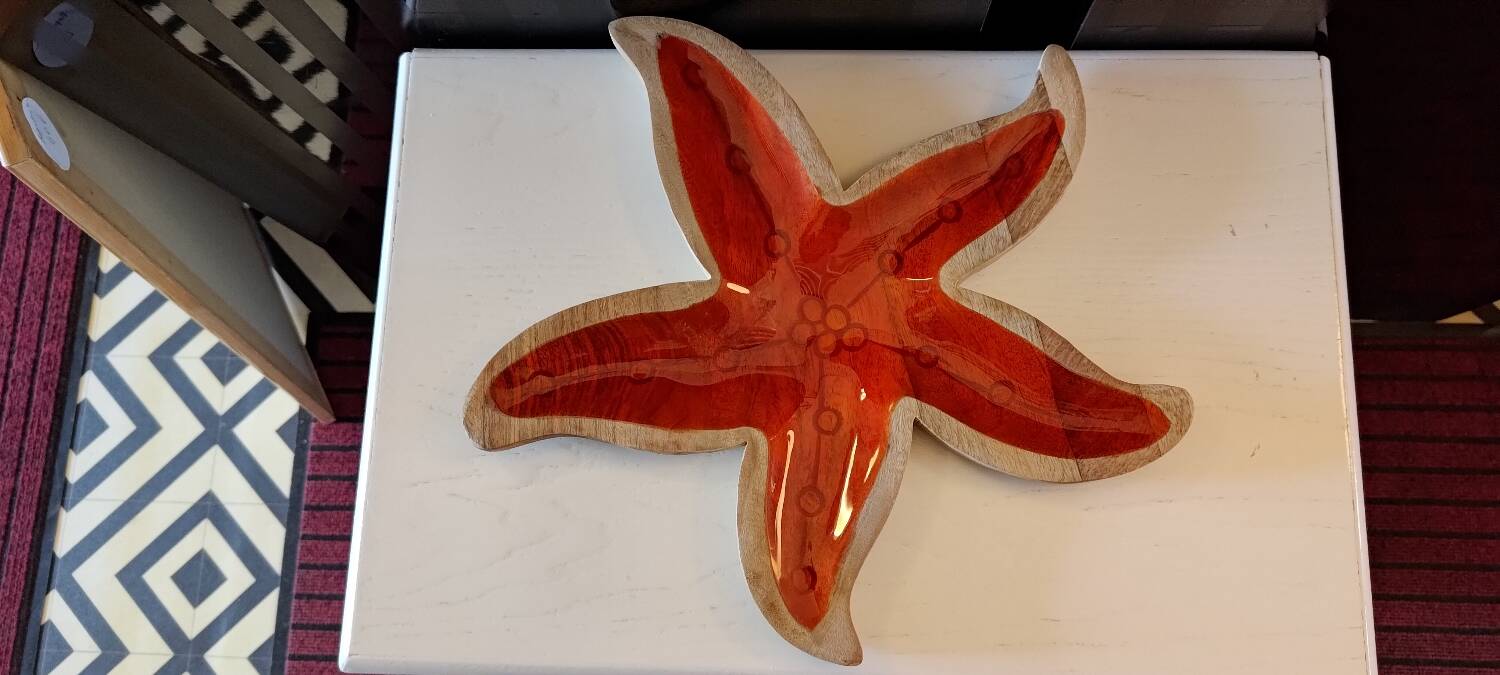 Wooden catchall tray