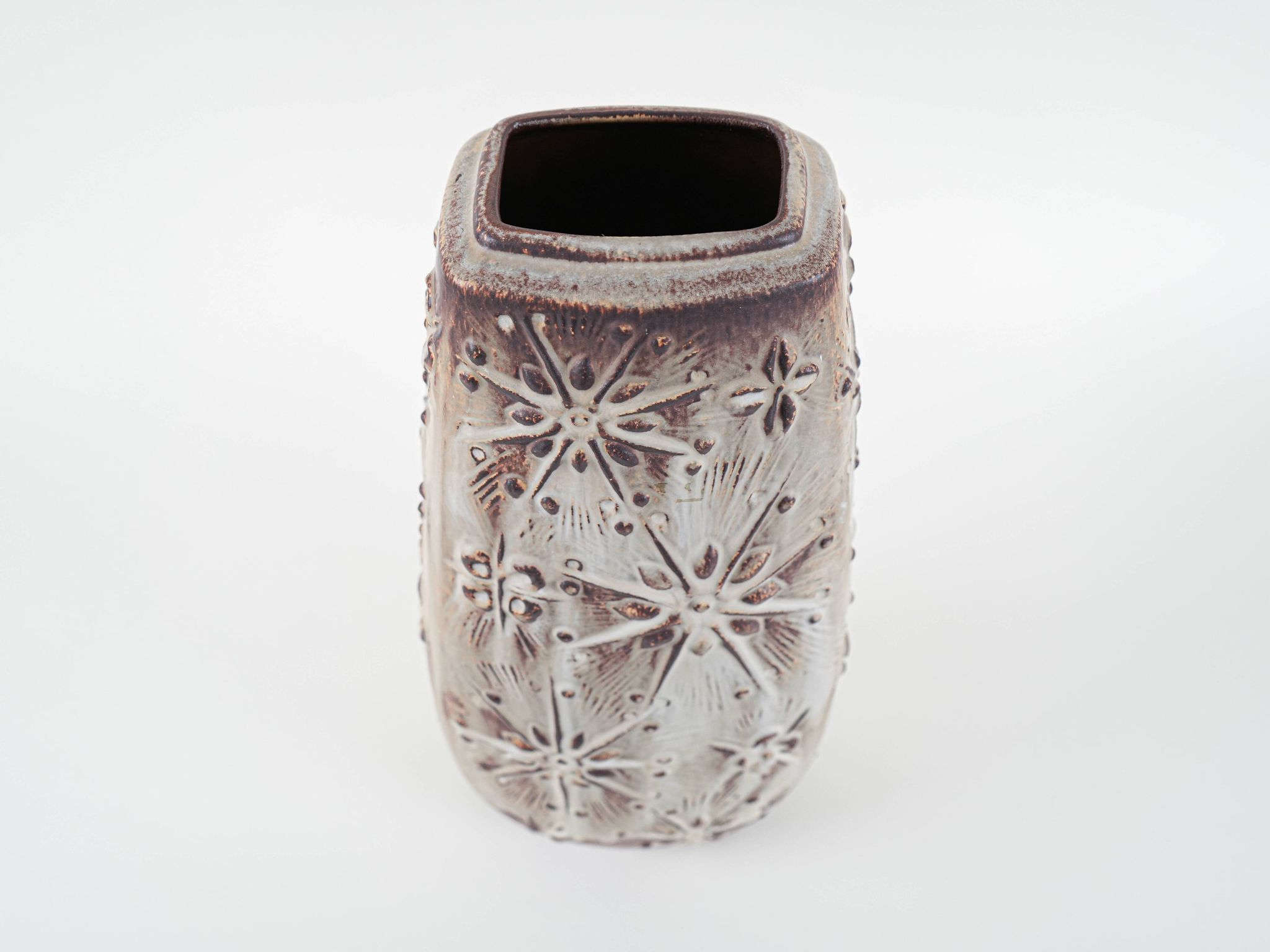 Beige ceramic vase, German design, 1960s, made in West Germany