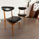 Paire de chaises  Baumann modèle "pégase"