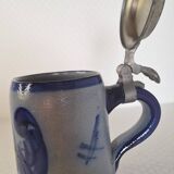 Beer mug with pure pewter lid