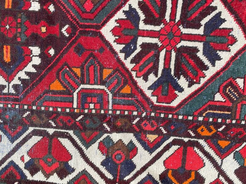 Vintage Persian rug Bakhtiar 214x320 cm