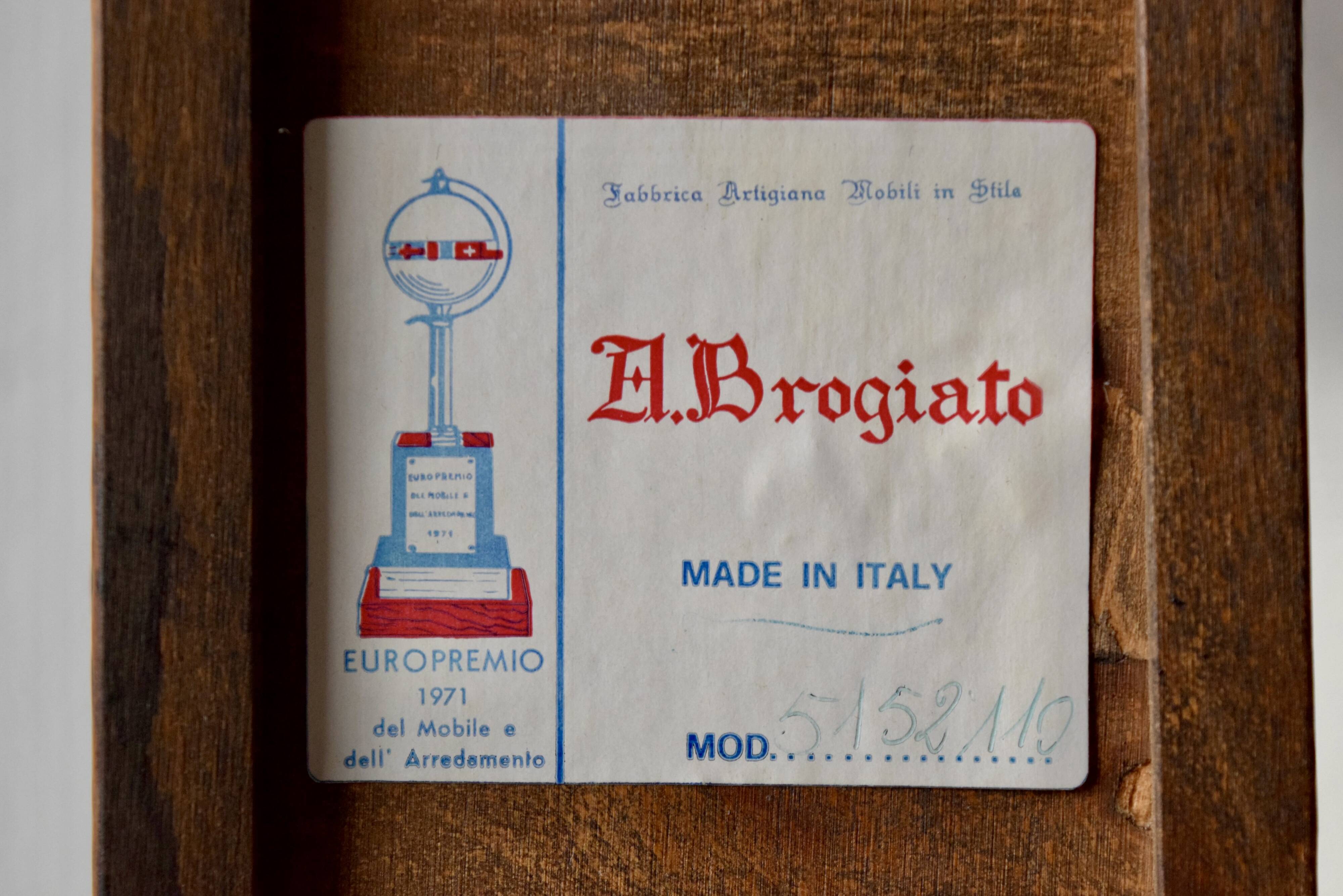 Porte-revue vintage en bois massif et cannage - fabrication artisanale - A. Brogiato - Made in Italy
